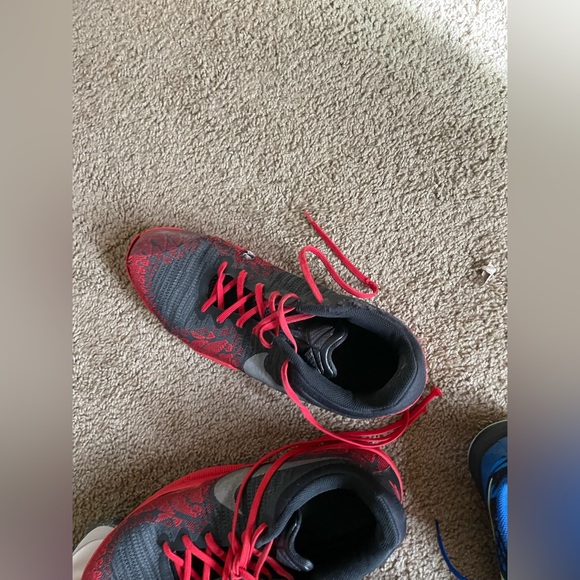 Kobe’s - Picture 9 of 11